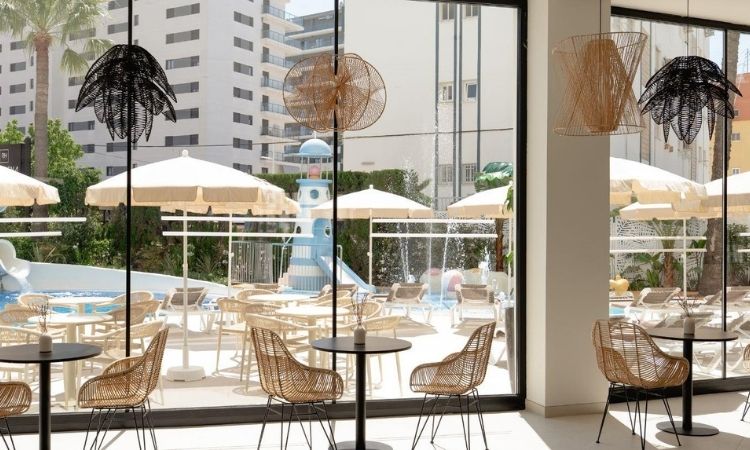 Hotel Hotel RH Arena All Inclusive Servicios